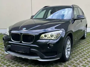 BMW X1 20 d xDrive | Pano | AHK | R-Kamera |
