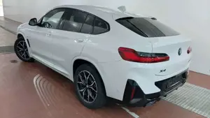 BMW X4 d M Sport H/K AHK SHZ LRHZ STHZ WLAN LED Bild 4