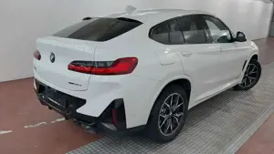 BMW X4 d M Sport H/K AHK SHZ LRHZ STHZ WLAN LED Bild 5
