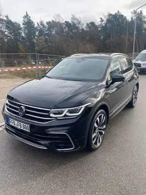 Volkswagen Tiguan Allspace 2.0 TDI SCR 4Motion DSG R-Line