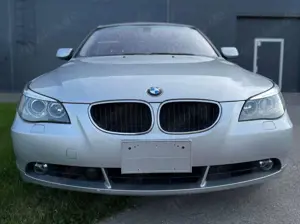 BMW 530 530i Bild 2