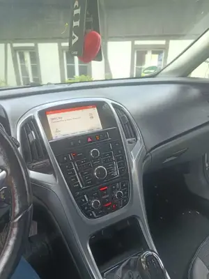 Opel Astra 1.6 CDTI DPF ecoFLEX Start/Stop Selection Bild 5