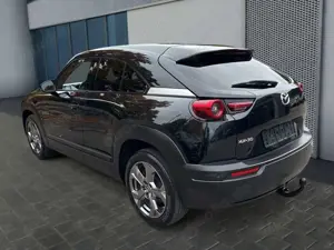 Mazda MX-30 35,5 kWh e-SKYACTIV 145 PS ADVANTAGE Bild 3
