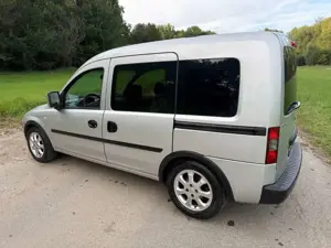 Opel Combo Corsa Combo 1.6 Bild 5