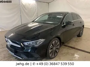 Mercedes-Benz CLA 180 CLA 180 d Shooting Brake|Multibeam|AHK|Pano
