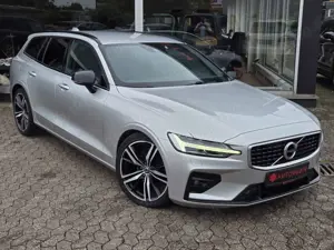 Volvo V60 R Design ABSTAND/TOT/DAB/HK/LED Bild 4