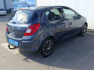 Opel Corsa D Edition 111 Jahre Klima LHZ SHZ AHK PDC Bild 3