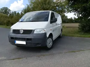 Volkswagen T5 Transporter VW Transporter T5 1,9 TDI DPF 102 PS mit AHK