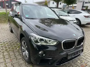BMW X1 X1 sDrive18i Aut. Sport Line Bild 2