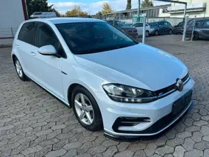 Volkswagen Golf VII R-Line PDC+ACC+NAVI+ SCHECKHEFT Bild 3