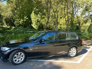 BMW 320 320d xDrive DPF Touring Aut.