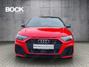 Audi A1 30 TFSI S line Bild 2