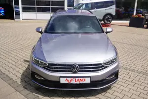 Volkswagen Passat Variant 2.0 TSI DSG 2xR-Line LED ACC Navi Bild 3