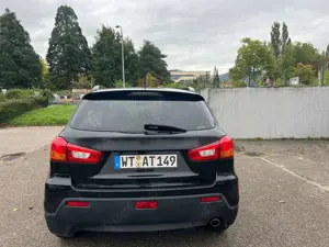 Mitsubishi ASX 1.8 DI-D 4WD Invite Bild 3