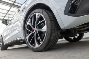 Audi SQ5 Sportback TDI qu. tiptr.(Luftfd.,Tour,Matrix,L Bild 5