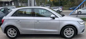 Audi A1 Sportback 1.4 TFSI S-Tronic*2.Hd*Temp*Xenon* Bild 4