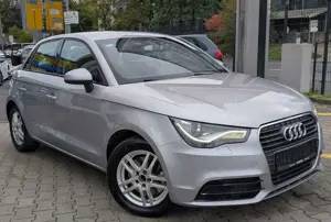 Audi A1 Sportback 1.4 TFSI S-Tronic*2.Hd*Temp*Xenon* Bild 3