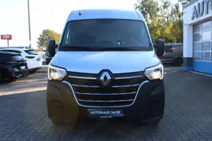 Renault Master Bild 2