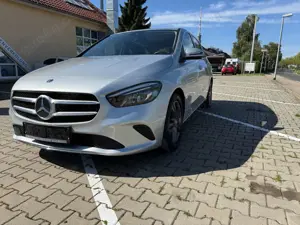 Mercedes-Benz B 220 B 220 4Matic (247.045) SH-MB LED SH KAMMERA WR TOP