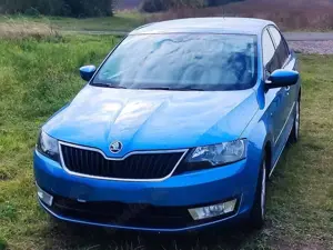 Skoda Rapid/Spaceback Rapid 1.2 TSI Ambition *1.Hand*8-fach*unfallfrei