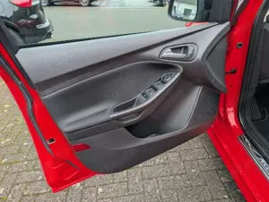 Ford Focus 1.5 EcoBoost Sport Start/Stopp Bild 3