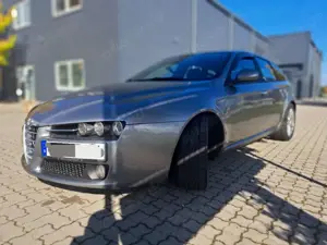 Alfa Romeo 159 Sportwagon 1.9 JTDM 16V DPF Impression Bild 3