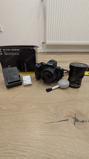 Nikon Z50 mit Zubehör 