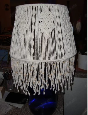 Makramee- Lampenschirm---Länge 38 cm