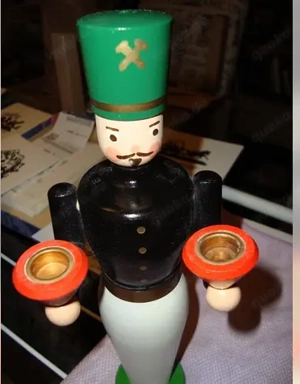 Bergmann und Engel als Kerzenhalter (Höhe: 27,5 cm) neuwertig