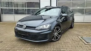 Volkswagen Golf VII Variant GTD DSG *StHzg*Kam*Pano*DCC*AHK
