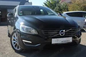 Volvo V60 Kombi Momentum=STANDHEIZUNG=TEMP:= 4xSHZ=NAV