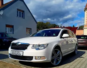 Skoda Superb Superb II Combi 2.0 TDI*Klimaaut.*Sitzheizung*PDC*