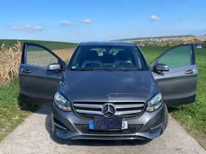 Mercedes-Benz B 180 B 180Urban Bild 4