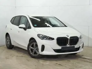 BMW 216 i Sport Adapt.LED Kam Lenkrhz Bild 2