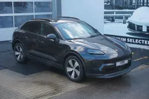 Porsche Macan 4*Lederpaket*360 Kamera*Pano*Luft*BOSE*ACC