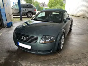 Audi TT 1.8 T Roadster (110kW) 2HD TÜV neu