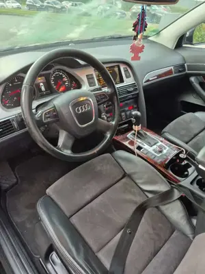 Audi A6 Avant 2.7 TDI DPF quattro tiptronic Bild 5
