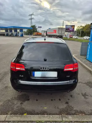 Audi A6 Avant 2.7 TDI DPF quattro tiptronic