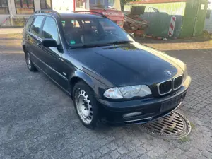 BMW 330 3er 330xi touring