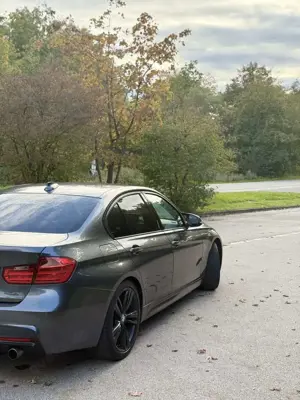 BMW 320 320 d M-Paket Bild 4