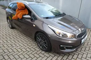 Kia Ceed / cee'd sw Edition 7 Bild 3