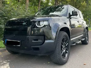 Land Rover Defender Defender 110 D250 3.0L 6ZYLINDER 5TÜRER