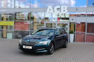 Skoda Superb Combi TDI DSG ACC Pano AHK Virtual 19"LM