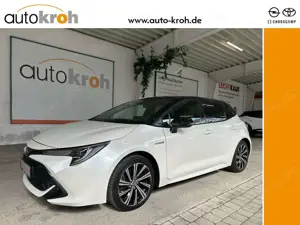 Toyota Corolla Hybrid Team D Kamrea Sitzh.