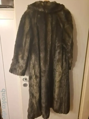 Damen Pelzmantel Gr.42-44 Bild 2