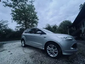 Ford Kuga 2.0 TDCi 4x4 Aut. SYNC