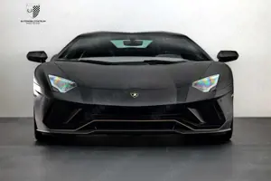Lamborghini Aventador Aventador Ultimae Roadster 1 of 250/FullCarbon Bild 2