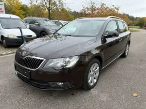 Skoda Superb Combi Active; Tüv 04/2027, 2. Hand