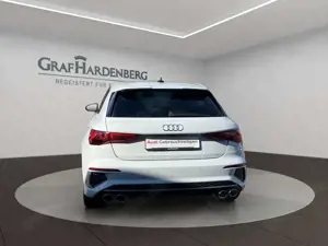 Audi S3 Sportback 2.0 TFSI quattro S line Navi LED Bild 5
