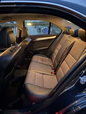 Mercedes-Benz C 180 Bild 5